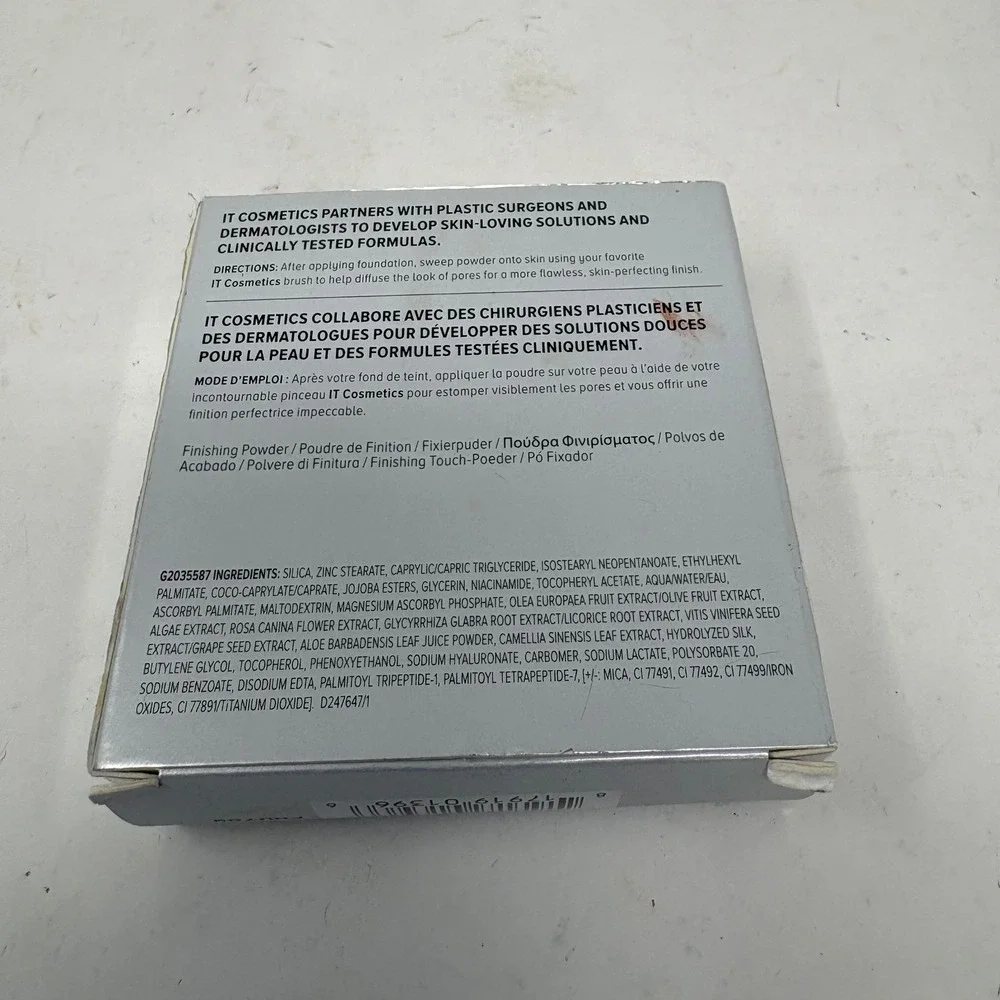 IT Cosmetics Bye Bye Pores Pressed Airbrush Finish Powder Translucent 0.31oz